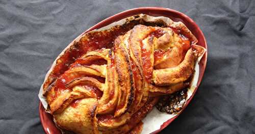 Brioche torsadée à la confiture de fraise