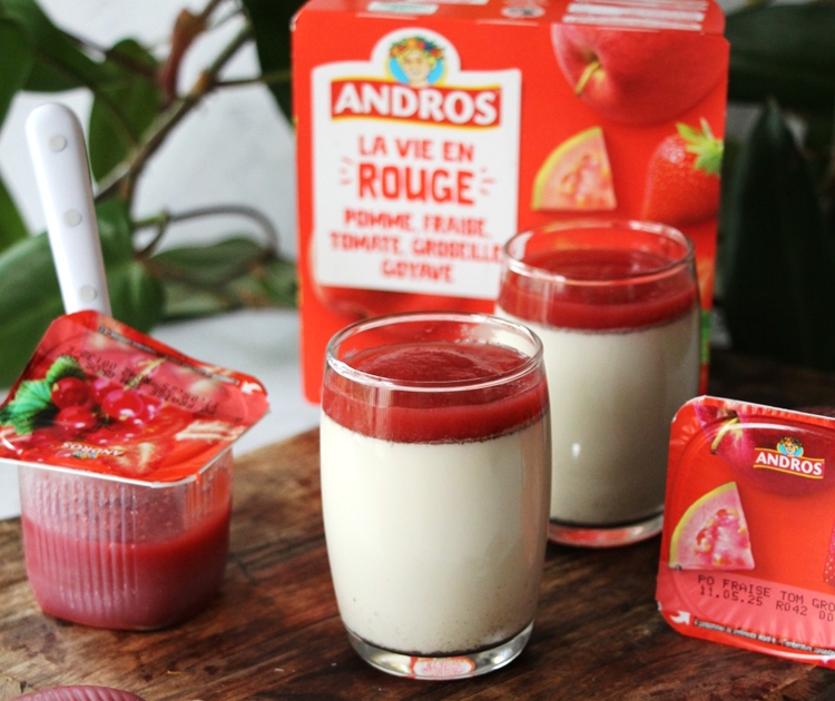 Panna cotta vanillée à la compote : un dessert fruité et coloré
