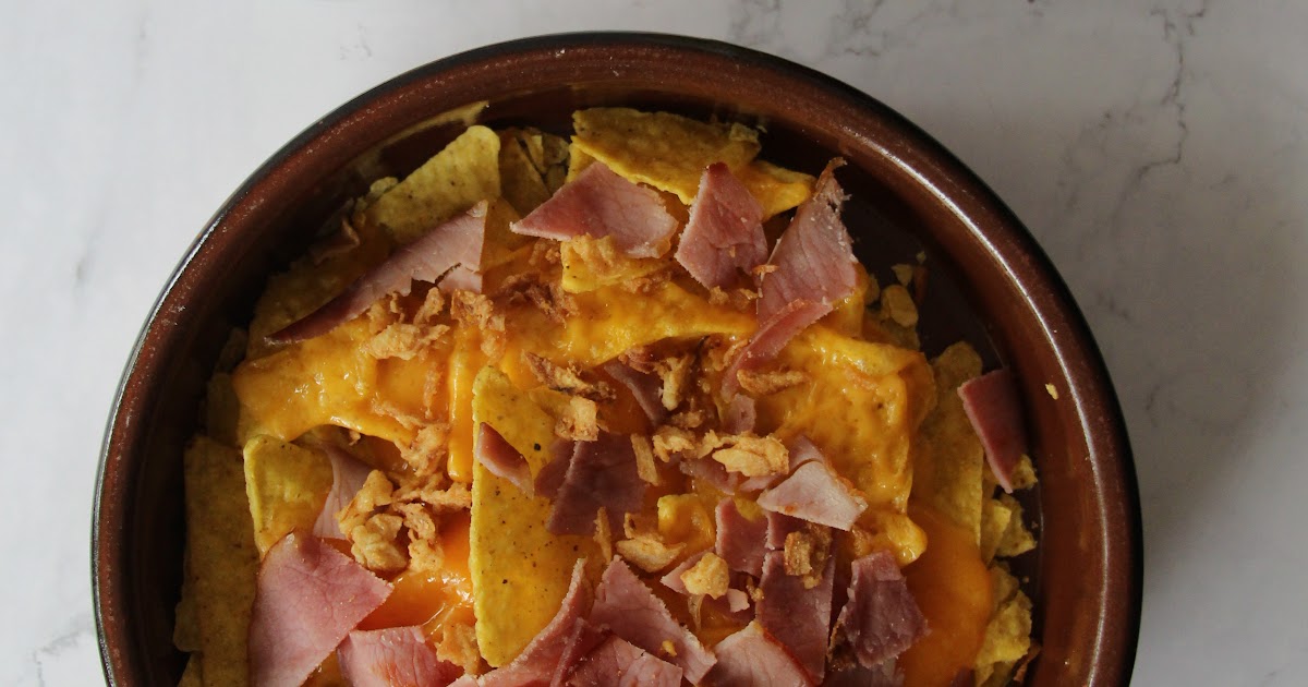 Chips mexicaines au cheddar, bacon et oignons frits : la recette apéro irrésistible !