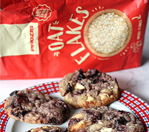 Cookies aux cerises noires et chocolat blanc : la recette gourmande et originale pour l'été
