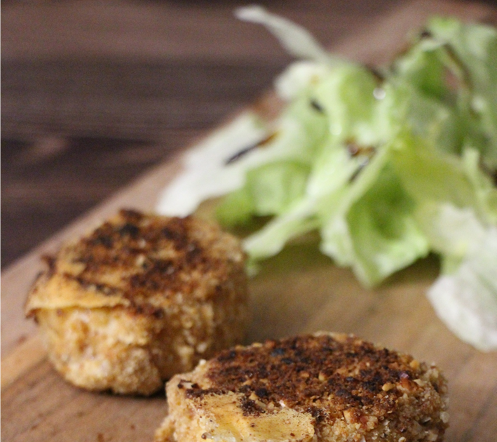 Chèvre chaud pané aux noisettes de Laurent Mariotte – croustillant et fondant à souhait