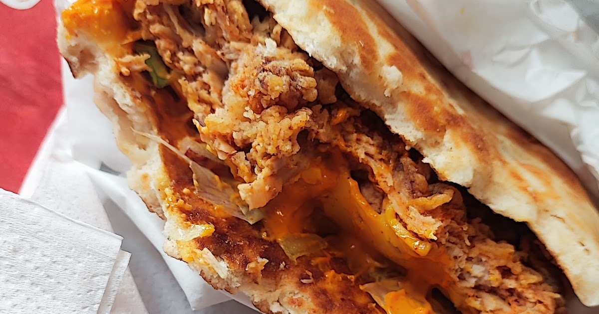 J'ai testé : Crispy Naan de KFC : notre avis sur le burger du moment