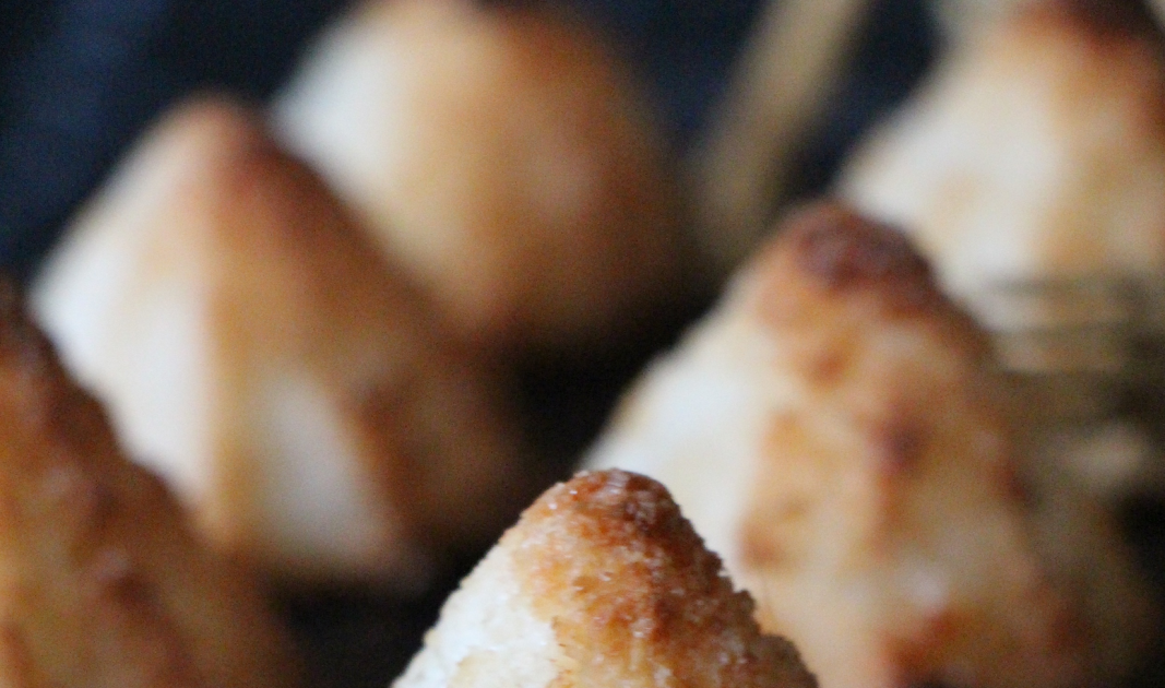 Rochers à la noix de coco fantômes pour Halloween