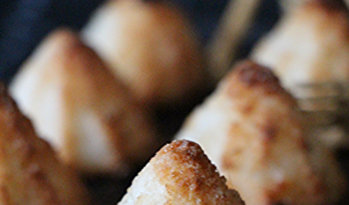 Rochers à la noix de coco fantômes pour Halloween