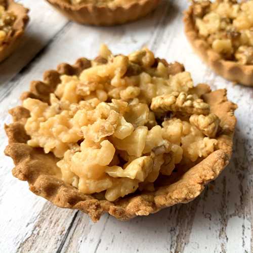 Tartelettes aux noix et caramel