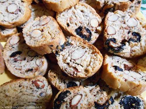 Croquets aux amandes et aux olives (végétalien, vegan) ?