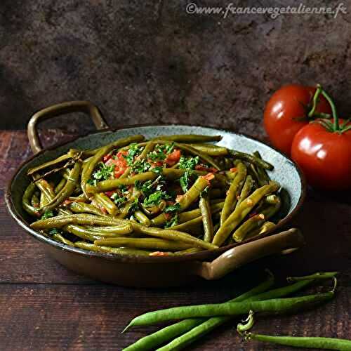 Haricots verts à la tomate (végétarien, vegan)