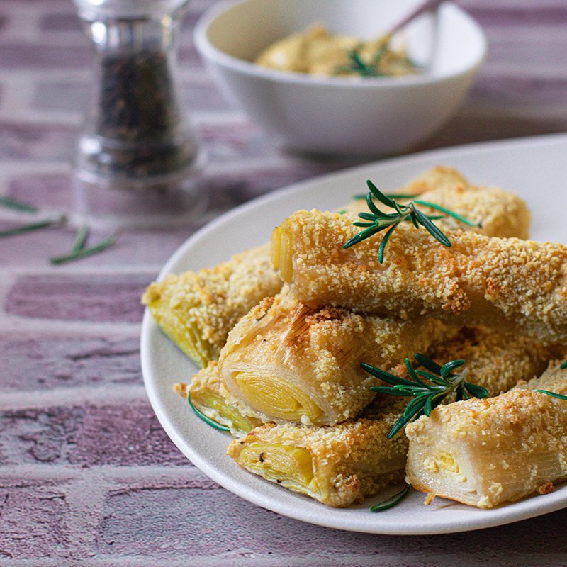 Pieds de poireaux panés à la Sainte-Menehould (végétarien, vegan)