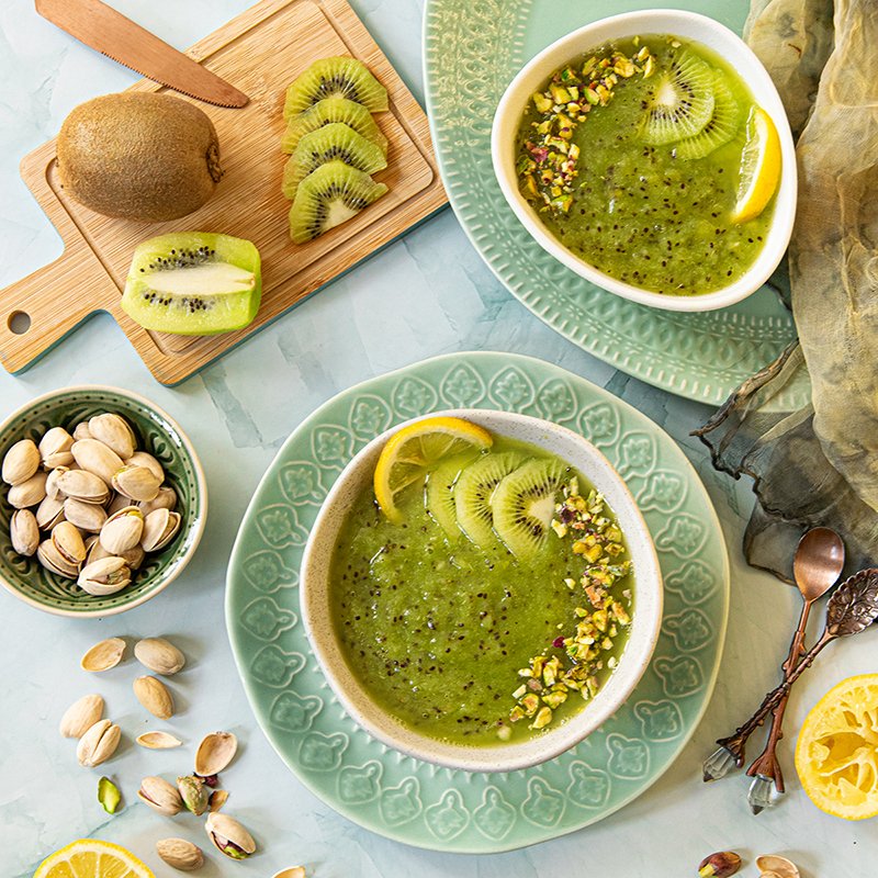 Soupe de kiwi (végétarien, vegan)
