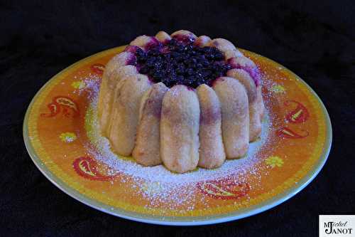 Charlotte aux fruits rouges façon pudding