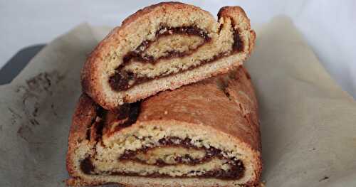 Biscottis roulés à la figue et au cassis