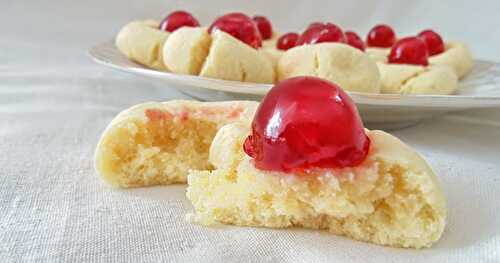 Biscuit à l'amande et aux cerises