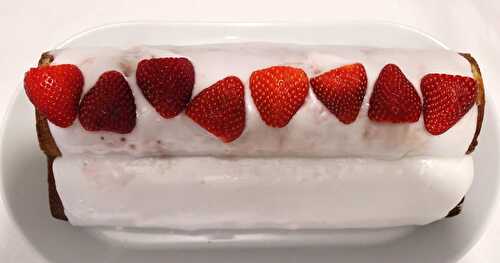 Cake au sirop et aux fraises