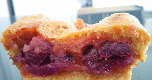 Cake cerise et pate d'amande