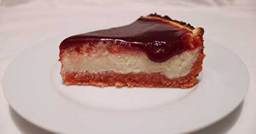 Cheesecake aux biscuits roses de Reims, petits suisses et framboises