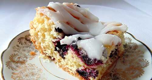 Gâteau à l'abricot et aux myrtilles