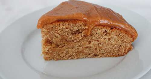 Gâteau à la banane, au miel et au beurre de cacahuète