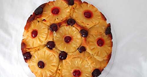 Gâteau au lait fermenté et à l'ananas