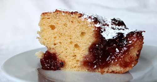 Gâteau au mascarpone et à la confiture