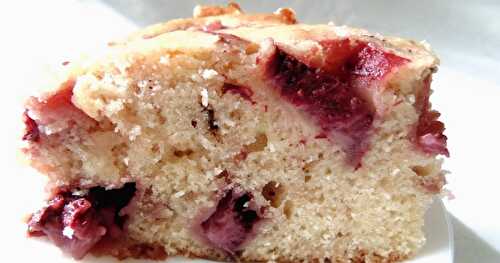 Gateau aux fraises et au chocolat blanc