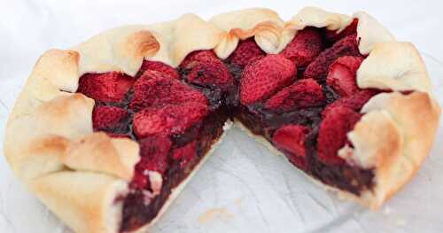 Tarte rustique aux fraises et petit-beurre