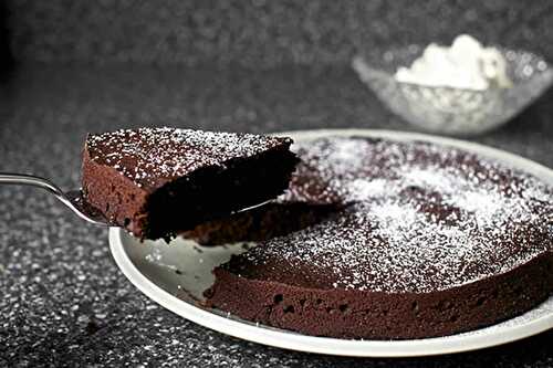 Recette gateau chocolat express - votre délice moelleux et fondant.