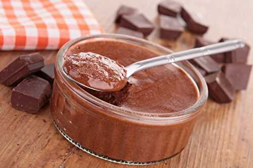 Mousse au chocolat sans farine et sans oeuf : un dessert onctueux, savoureux et irrésistible !