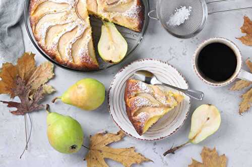 Gâteau fondant aux poires  : merveilleusement moelleux et savoureux.