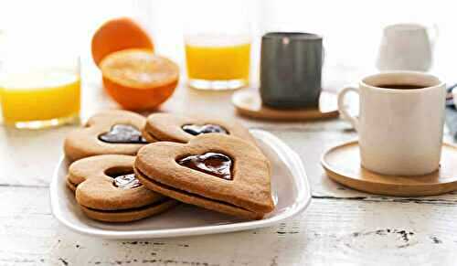 Biscuit coeur sablé à la confiture : pour votre tasse du thé !