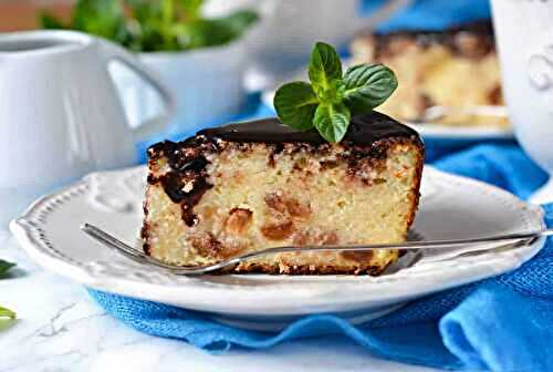 Gâteau aux raisins secs et chocolat : un cake fondant et savoureux !