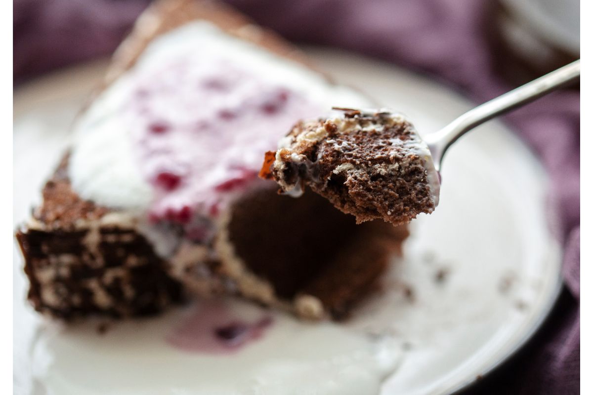 Chocolat Mousse Cake : Délice Fondant Pour un Dessert Irrésistible