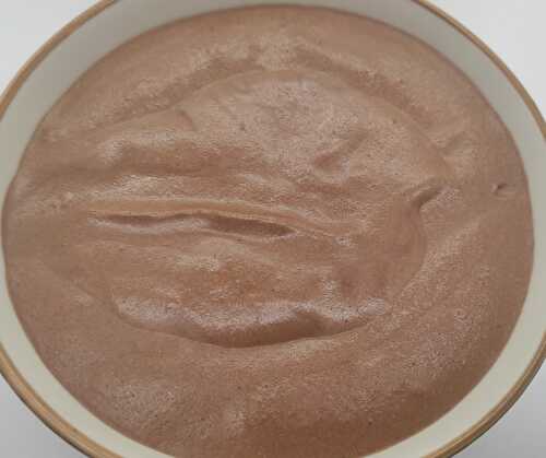 Mousse au chocolat simple