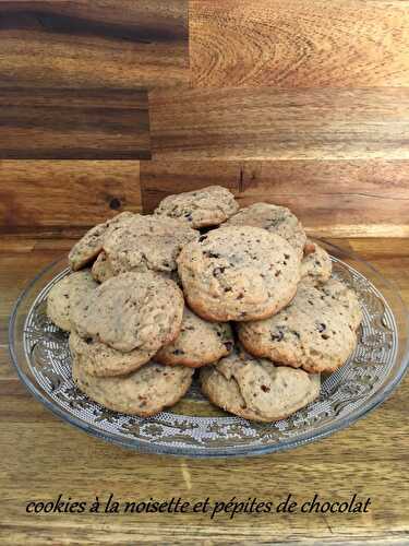 Cookies à la noisette et pépites de chocolat