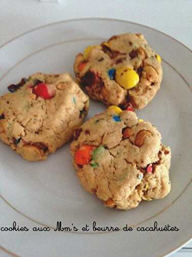 Cookies aux MM's et beurre de cacahuète
