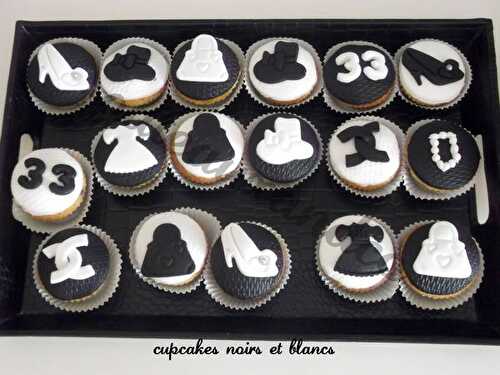 Cupcakes black and white
