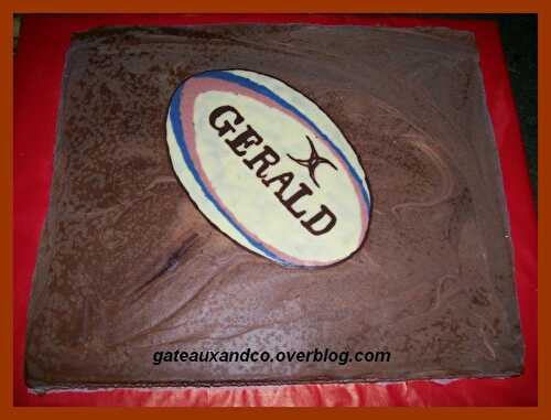 Gâteau ballon de rugby