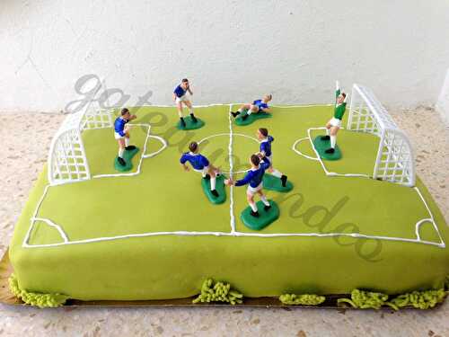 Gâteau terrain de foot/soccer field cake - Gateauxandco