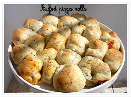 Stuffed pizza rolls