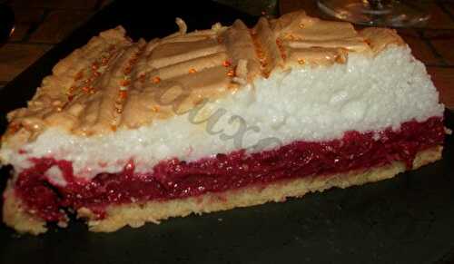 Tarte à la framboise meringuée