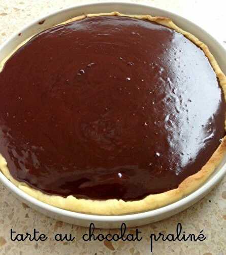 Tarte au chocolat praliné