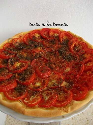 Tarte fine à la tomate