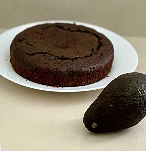 Gâteau moelleux au chocolat et avocat sans beurre 100 % plaisir