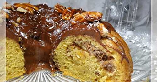 Bundt cake aux épices de Noël, à la confiture d'orange et noix de pécan