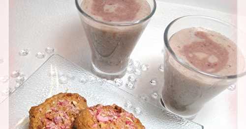 Cookies aux pralines et bio flan à la rose et confiture de fraises