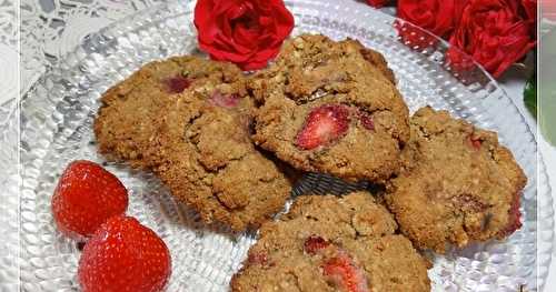 Cookies sans gluten aux fraises et sucre coco