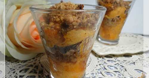 Crumble aux kakis et aux 5 parfums