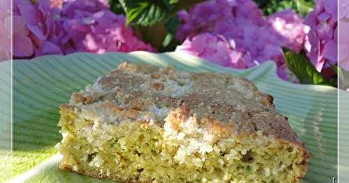 Gâteau courgette et noix de coco