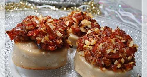 Médaillons de boudin blanc, crumble de chorizo et noisettes