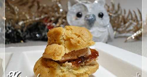 Mini-choux au foie gras et confiture de figues