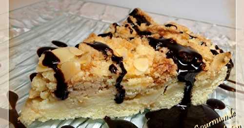 Tarte crumble aux marrons et pommes sauce chocolat